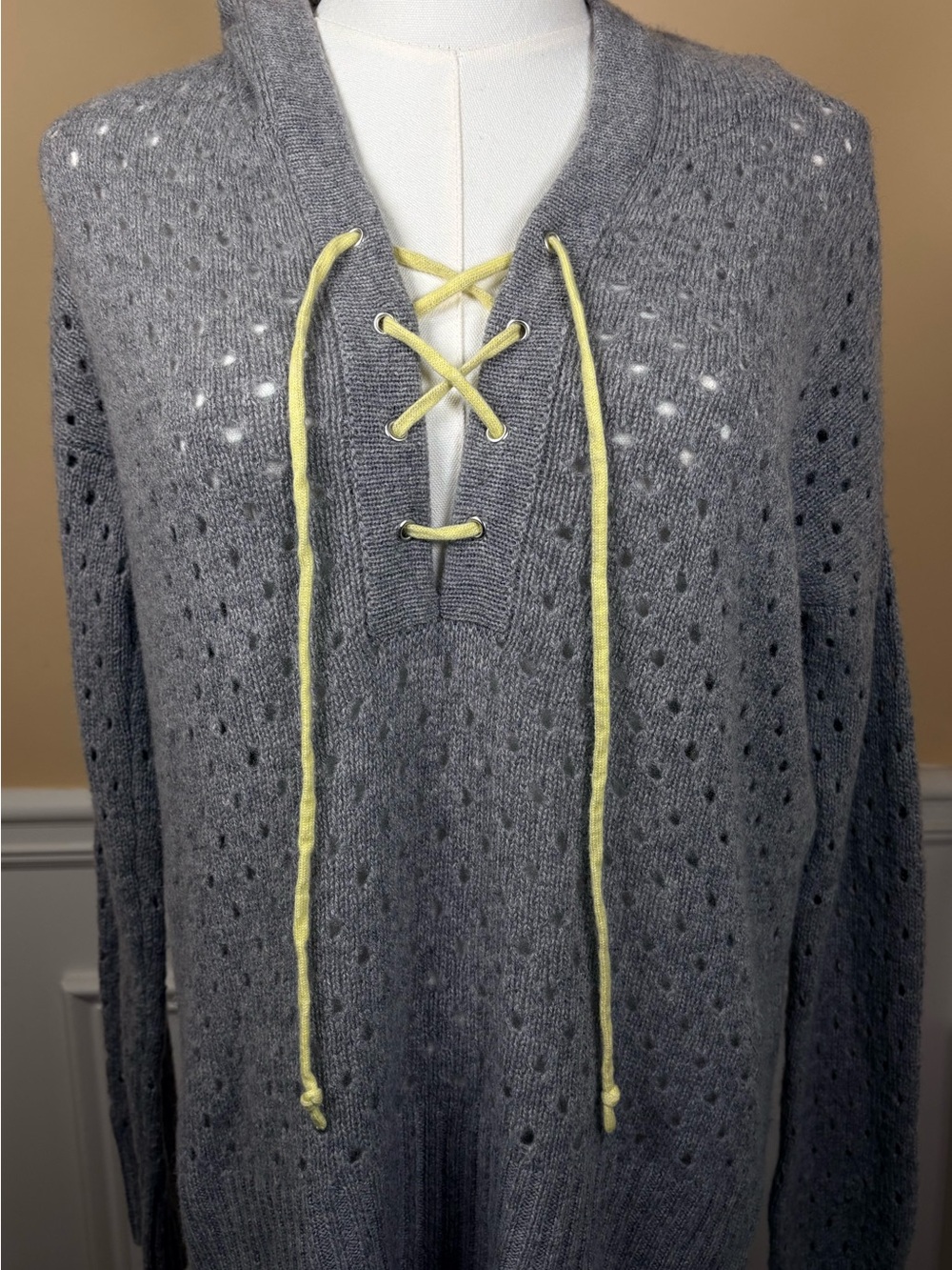 🩶 Autumn Cashmere 100% Cashmere Hooded Lace-Up Sweater Size S